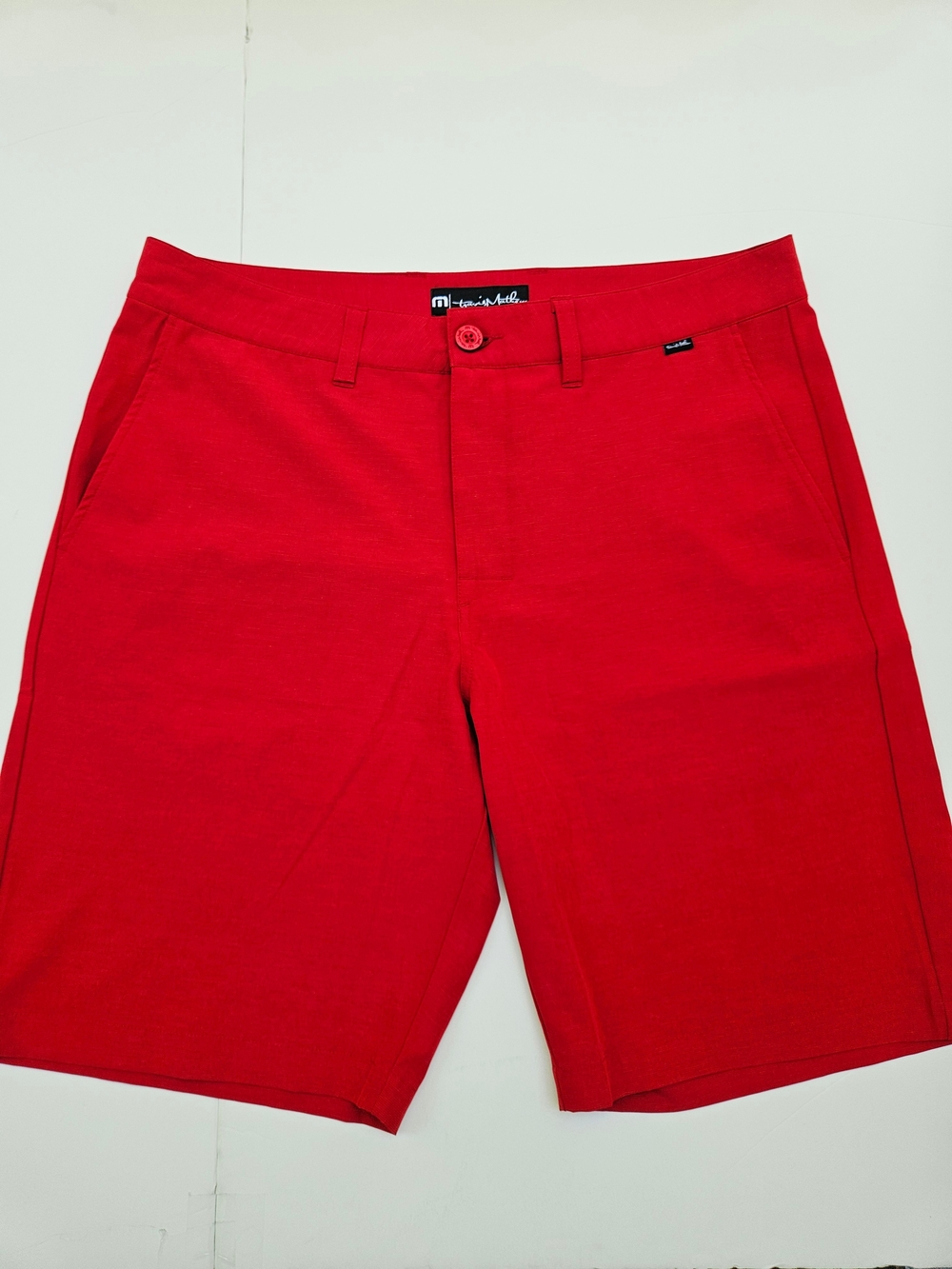 TravisMathew Men's Red Performance Golf Shorts Size 35 Stretch Casual NWOT